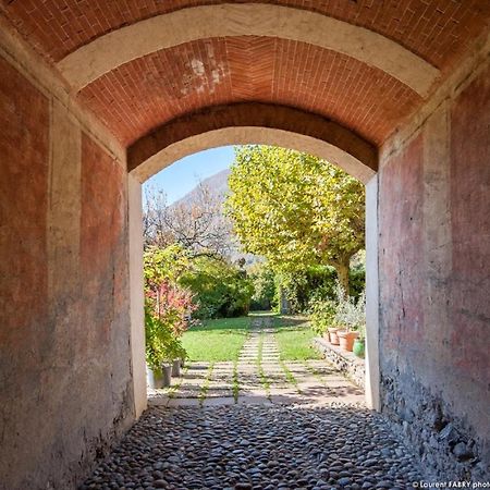 Gite Du Porche Saint-Jean-de-la-Porte Экстерьер фото
